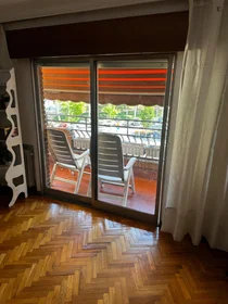 Private room at Calle de la industria, image 7 of 24