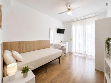 Habitación privada en Calle los Batanes, imagen 1 de 10