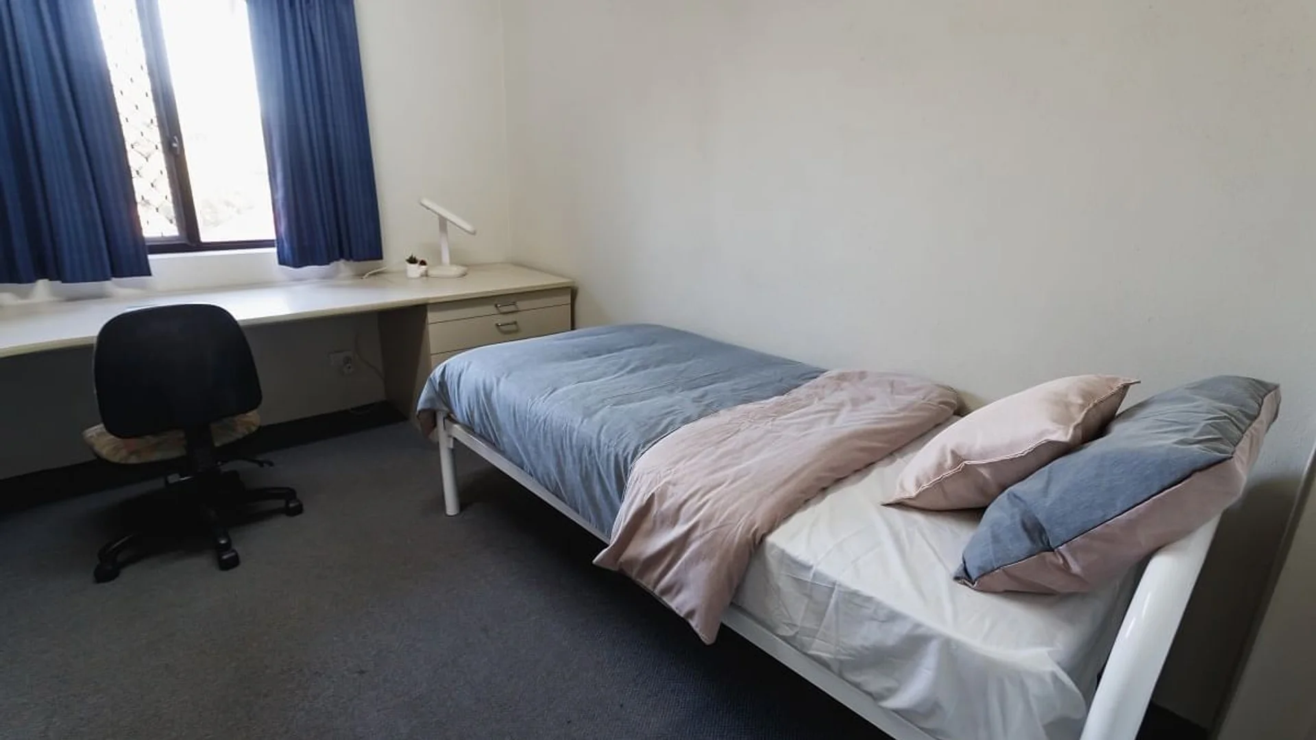 209 Kent St, Karawara, Perth, WA 6152, Australia