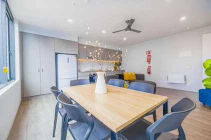 Całe miejsce w rezydencji 5-17 Flemington Rd, North Melbourne VIC 3051, Australia, obraz 3 49