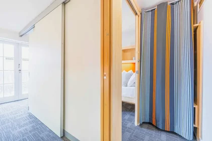 Estudio en residencia en 5-17 Flemington Rd, North Melbourne VIC 3051, Australia, imagen 3 de 49