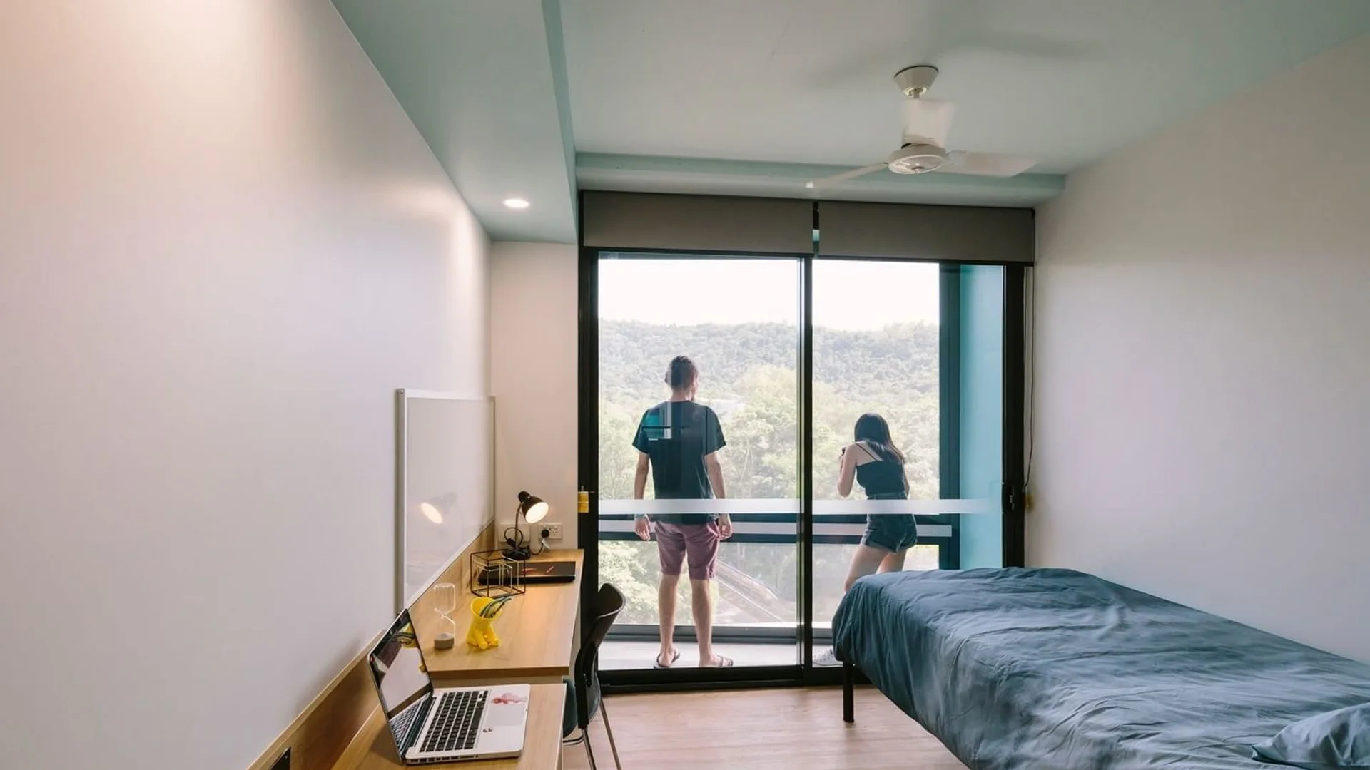 Chambre à louer dans un appartement d'étudiant à , entièrement meublée