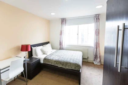 Monolocale in residence in 2 Devonshire St, London W1W 5DB, United Kingdom, immagine 14 di 33