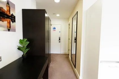 Monolocale in residence in 2 Devonshire St, London W1W 5DB, United Kingdom, immagine 3 di 33