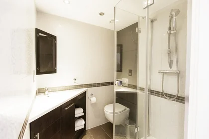 Monolocale in residence in 2 Devonshire St, London W1W 5DB, United Kingdom, immagine 5 di 33