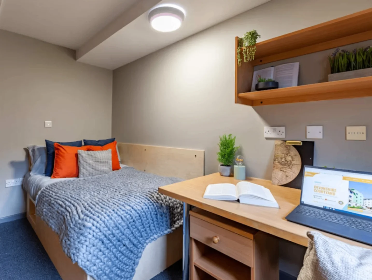Ekonomiczny pokój studencki z dogodną lokalizacją w 