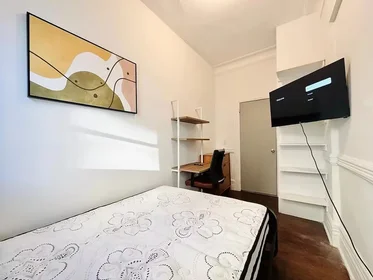 整租 在住宅内 在 256 west 108th street,  5W, Upper West Side, New York, NY, 10025, 13的图像2