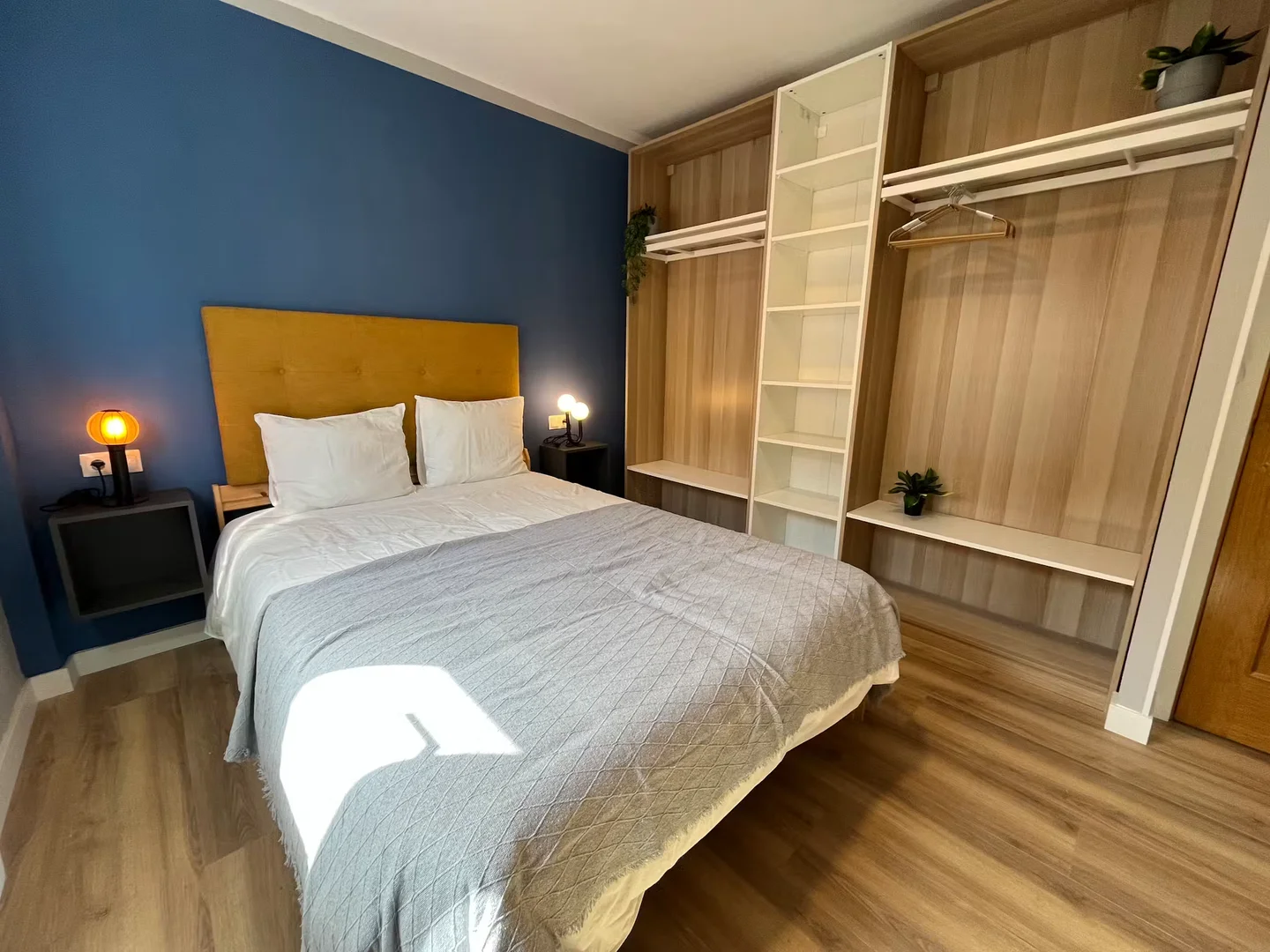Chambre à louer dans un appartement d'étudiant à , entièrement meublée