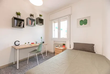 Private room at Via Francesco Zanotto, Mestre, image 1 of 10