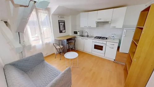 Entire apartment at Chemin de l'Agnelas, , image 1 of 10