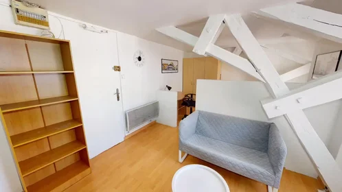Entire apartment at Chemin de l'Agnelas, , image 3 of 10