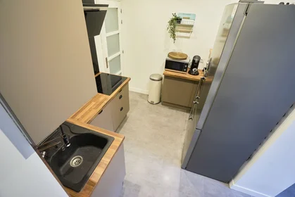 Prywatny pokój 5 Eugéne Varlin, obraz 9 23