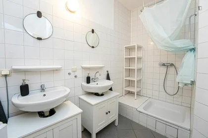 Chambre privée à Köpenicker Straße, image 9 de 13