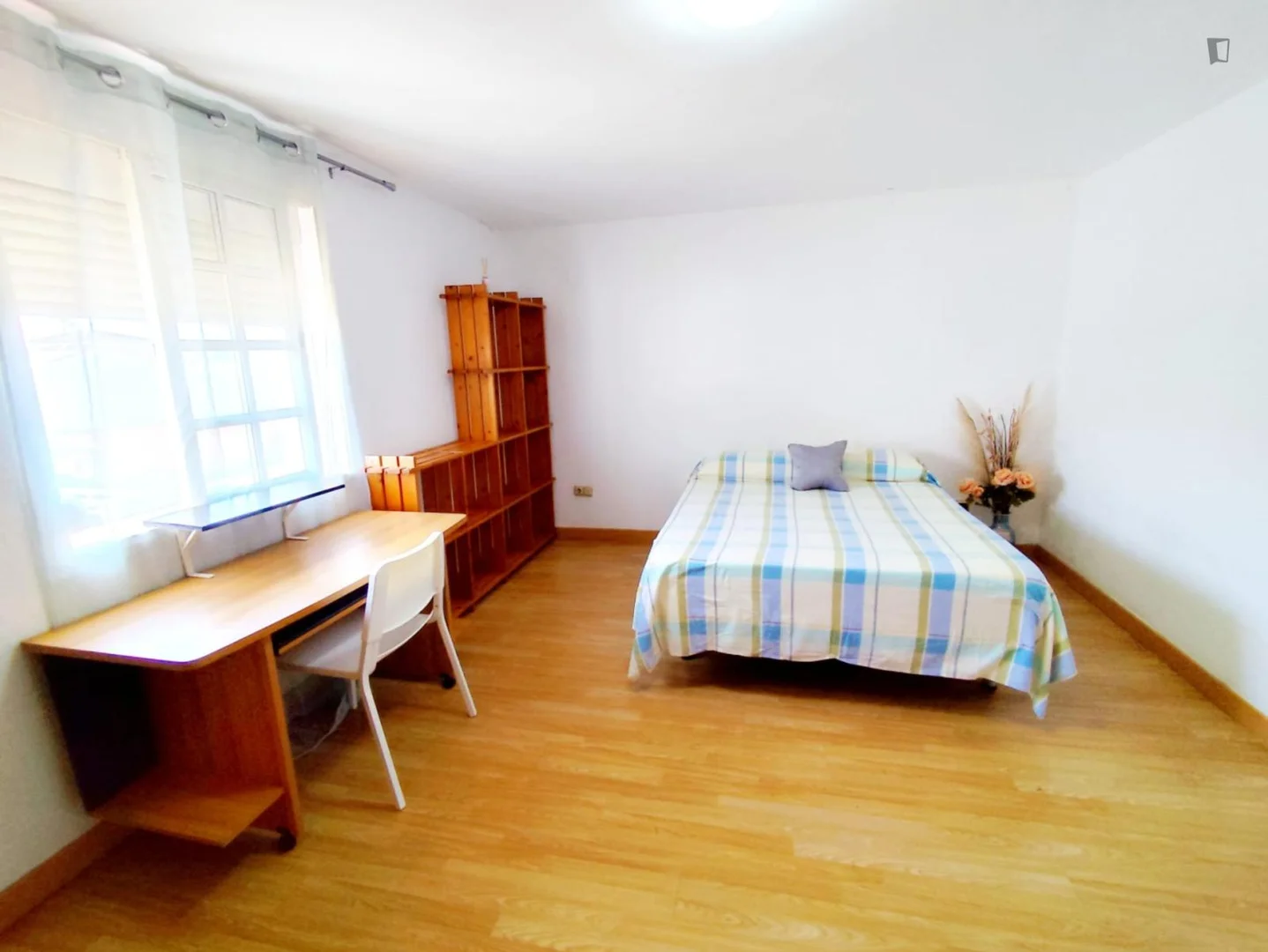 Quarto de estudante funcional perfeito para estudar em 