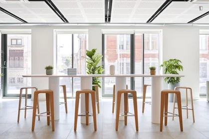 Stanza privata in residence in Via Giovanni Durando, immagine 17 di 49