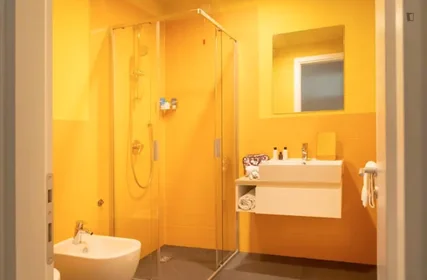 Stanza privata in residence in Via Giovanni Durando, immagine 40 di 49