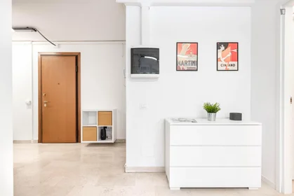 Quarto privado em Via Enrico Toti, imagem 8 de 17
