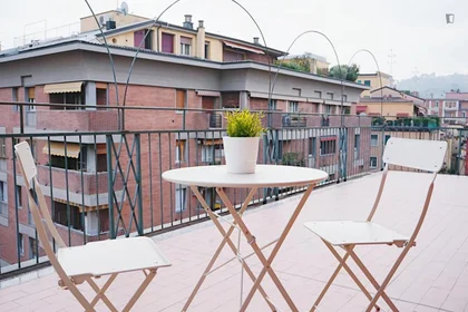 Quarto privado em Via Santa Croce, imagem 4 de 13