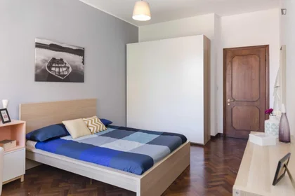 Prywatny pokój Viale Giovanni Vicini, obraz 6 21