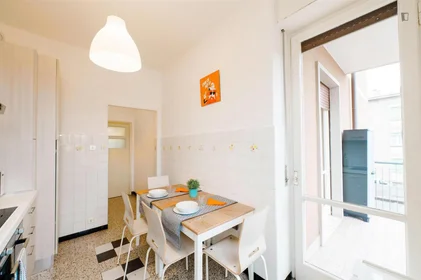 Stanza privata in Via Gianforte Suardi, immagine 9 di 17