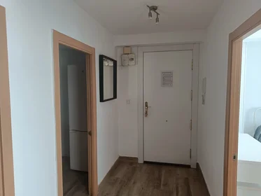 Chambre privée à Calle Quesada 17, image 13 de 14
