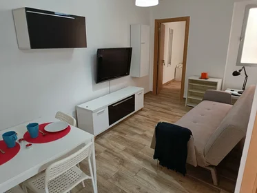 Chambre privée à Calle Quesada 17, image 10 de 14
