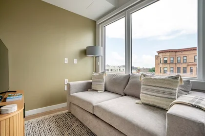 Apartamento inteiro em 14th Street Northwest, Northwest Washington, imagem 1 de 10