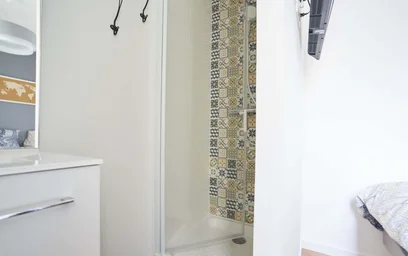 Privatzimmer in der 149 Rue de Vesle, 51100 Reims, France, bild 6 von 17