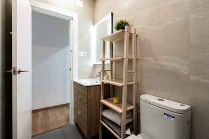 Chambre privée à Carrer de Sardà, , image 9 de 10