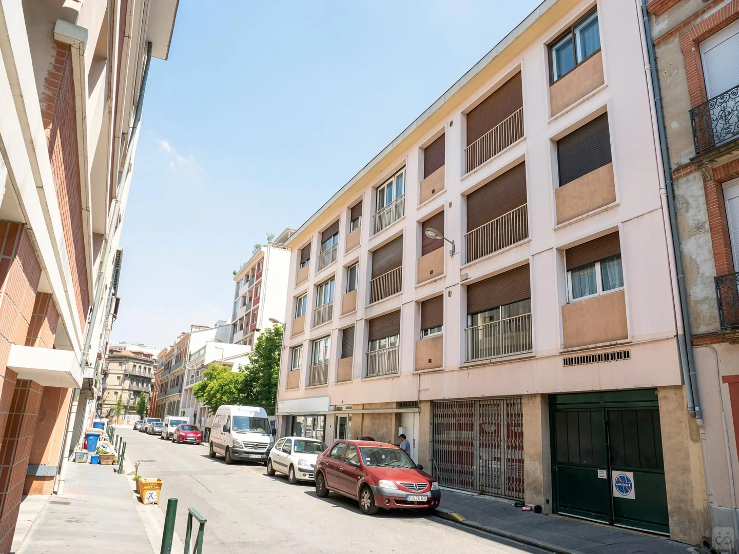 Stanza in affitto in appartamento per studenti a , completamente arredata