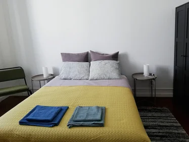 Habitación privada en Rua do Aljube , imagen 6 de 17