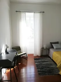Room for rent with double bed Ponta Delgada