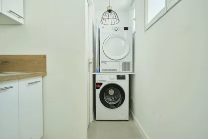 Privatzimmer in der 9 Impasse Miroux, bild 13 von 30