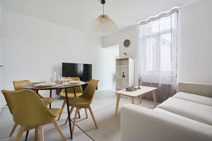 Privatzimmer in der 9 Impasse Miroux, bild 6 von 30