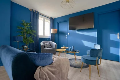 私人房间 在 1 Rue Lagrive, 51100 Reims, France, 18的图像9