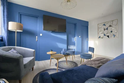 私人房间 在 1 Rue Lagrive, 51100 Reims, France, 18的图像10