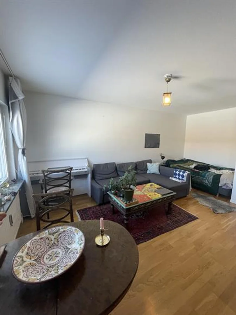 Cozy room for students available in 