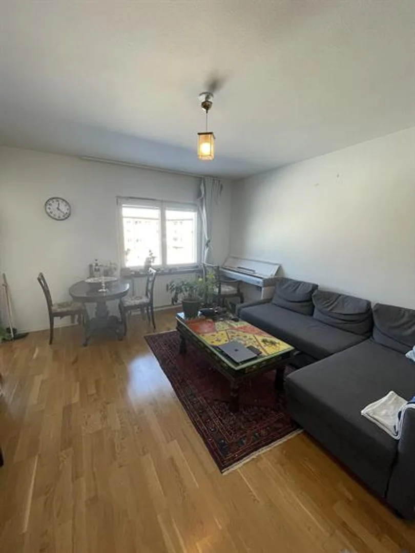 Cozy room for students available in 