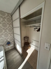Private room at Rue Mac Carthy, image 9 of 14