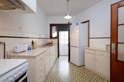 Habitación privada en Rua de Angola, imagen 12 de 26