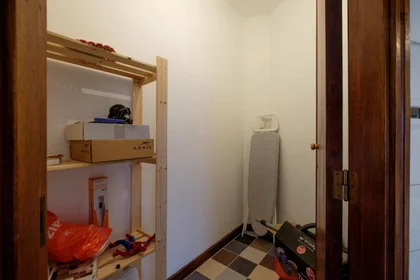 Habitación privada en Rua de Angola, imagen 17 de 26