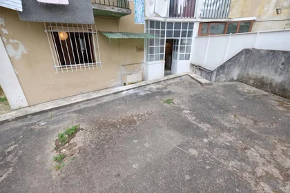 Habitación privada en Rua de Angola, imagen 26 de 26