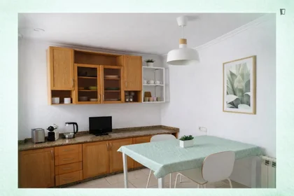 Habitación privada en Carrer del Doctor Vicente Pallarés, imagen 25 de 31