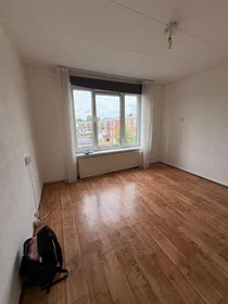 Privatzimmer in der Oppenheimstraat, bild 1 von 3