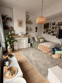 Stanza privata in Adamshofstraat, immagine 1 di 8