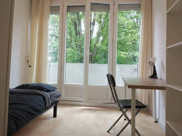 Dairenin tamamı konumu Boulevard Robert Schuman, Breil-Barberie, 1 8 görüntüsü