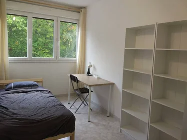 Dairenin tamamı konumu Boulevard Robert Schuman, Breil-Barberie, 4 8 görüntüsü
