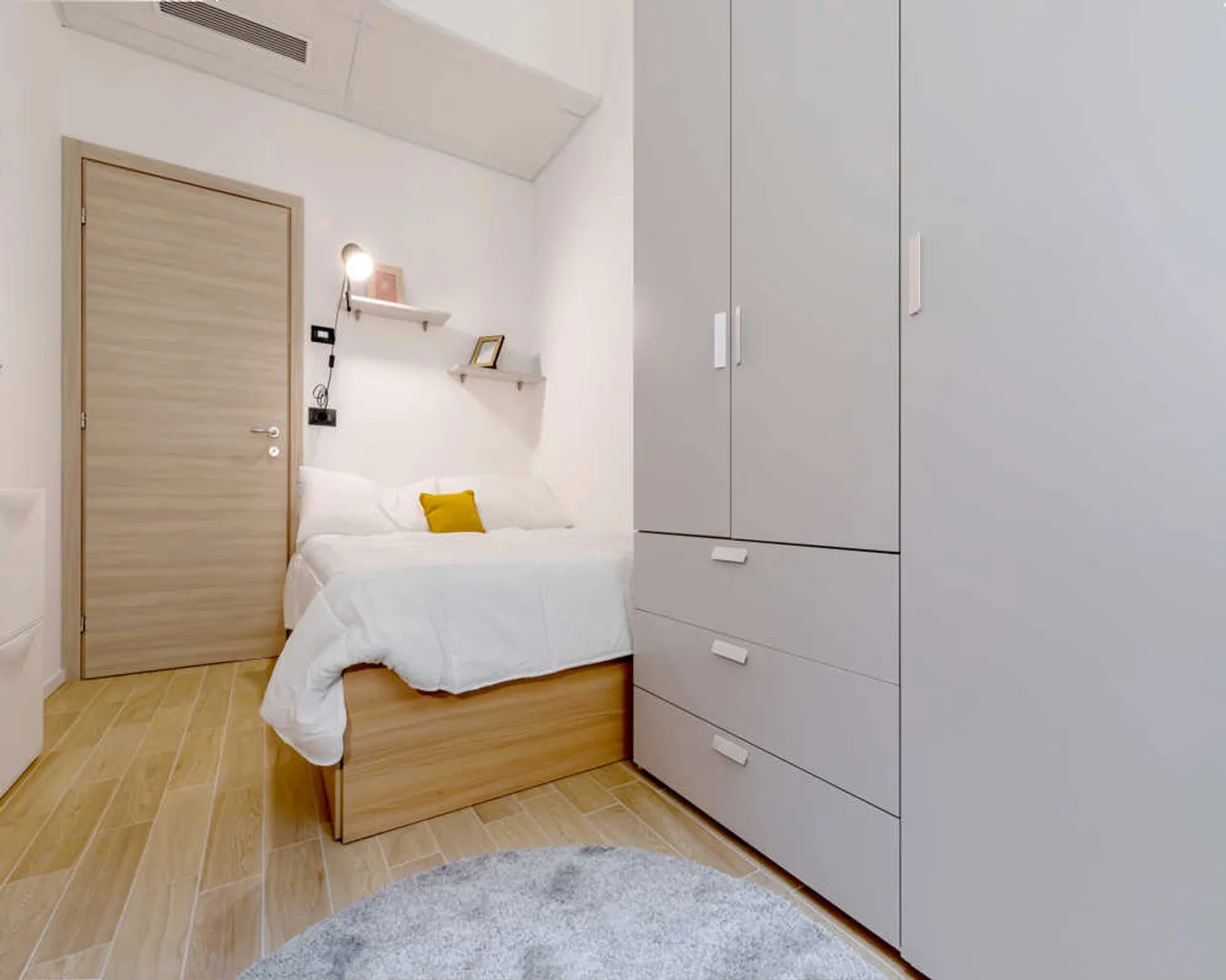 Chambre d'étudiant économique avec emplacement pratique dans 