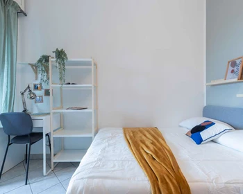 Quarto para alugar num apartamento partilhado em Torino