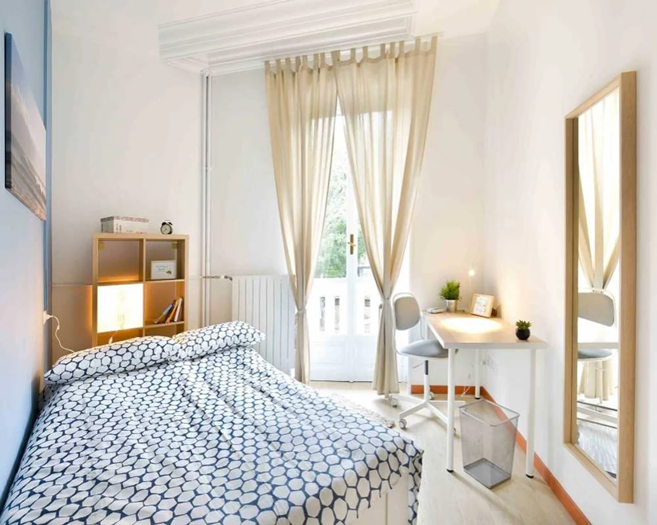 Habitación para estudiantes en  con modernas comodidades